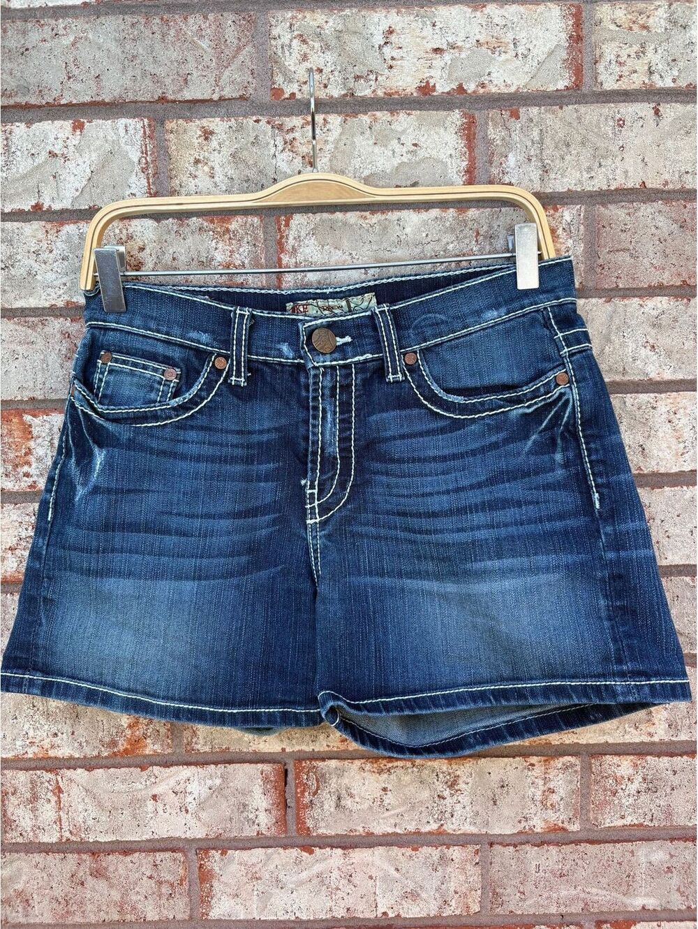 BKE Drew Jean Shorts Size 28